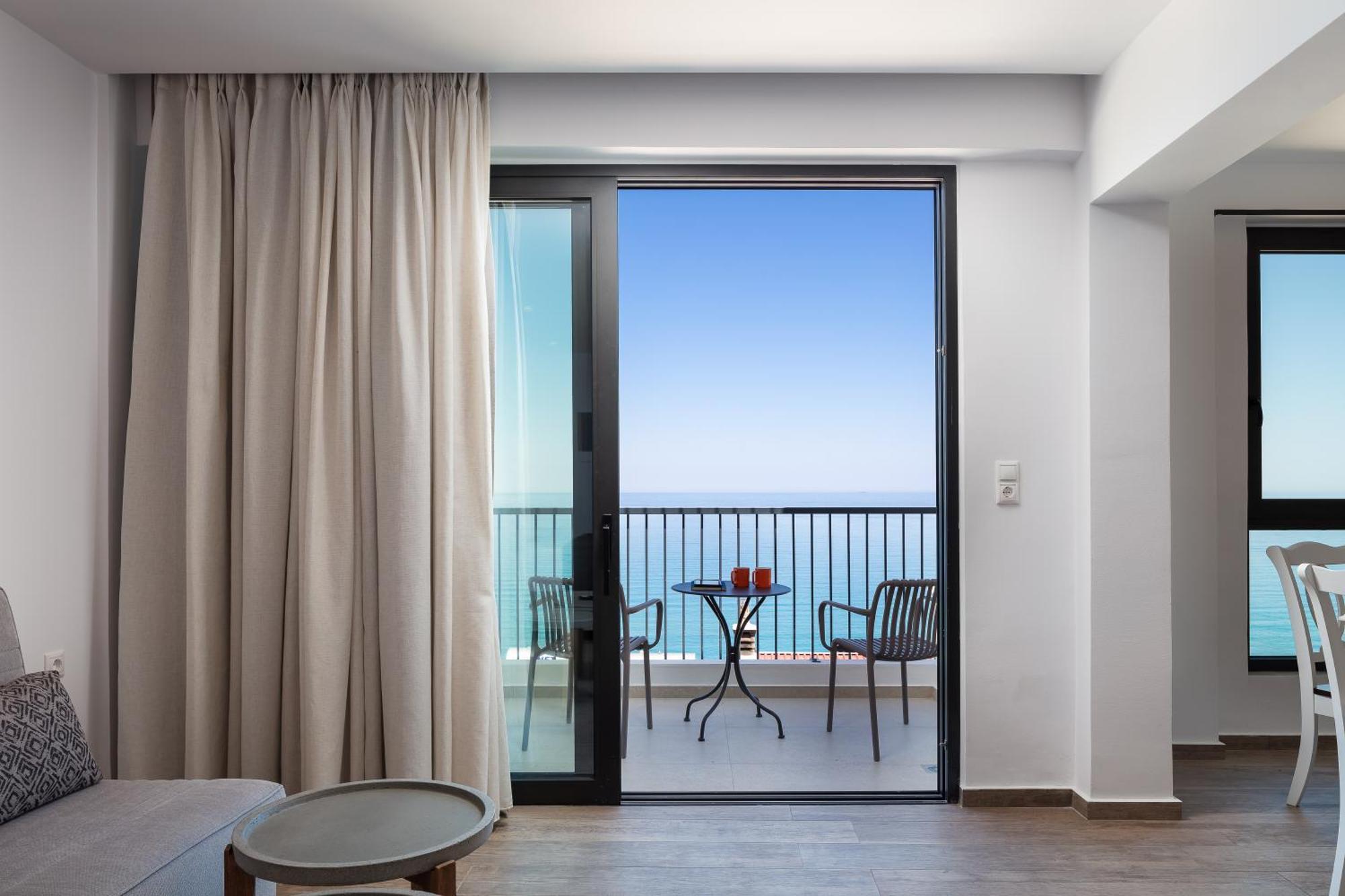 Rea Apartments Rethymno  ภายนอก รูปภาพ
