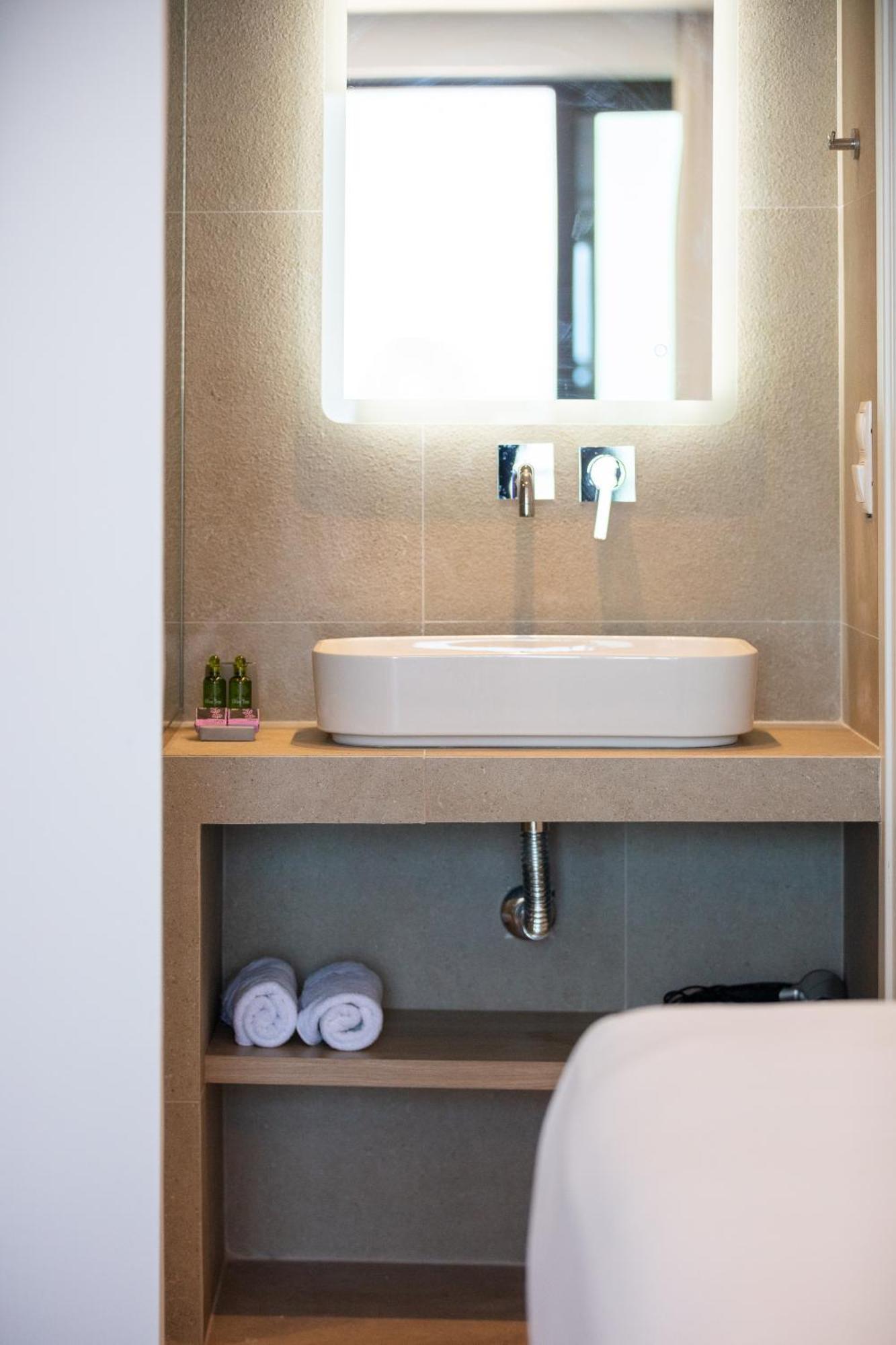 Rea Apartments Rethymno  ภายนอก รูปภาพ